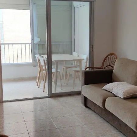 Edificio Karola Levante * Benidorm