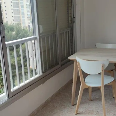 Edificio Karola Levante Apartamento